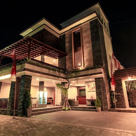 Transera Kamini Legian Hotel Eksteriør bilde