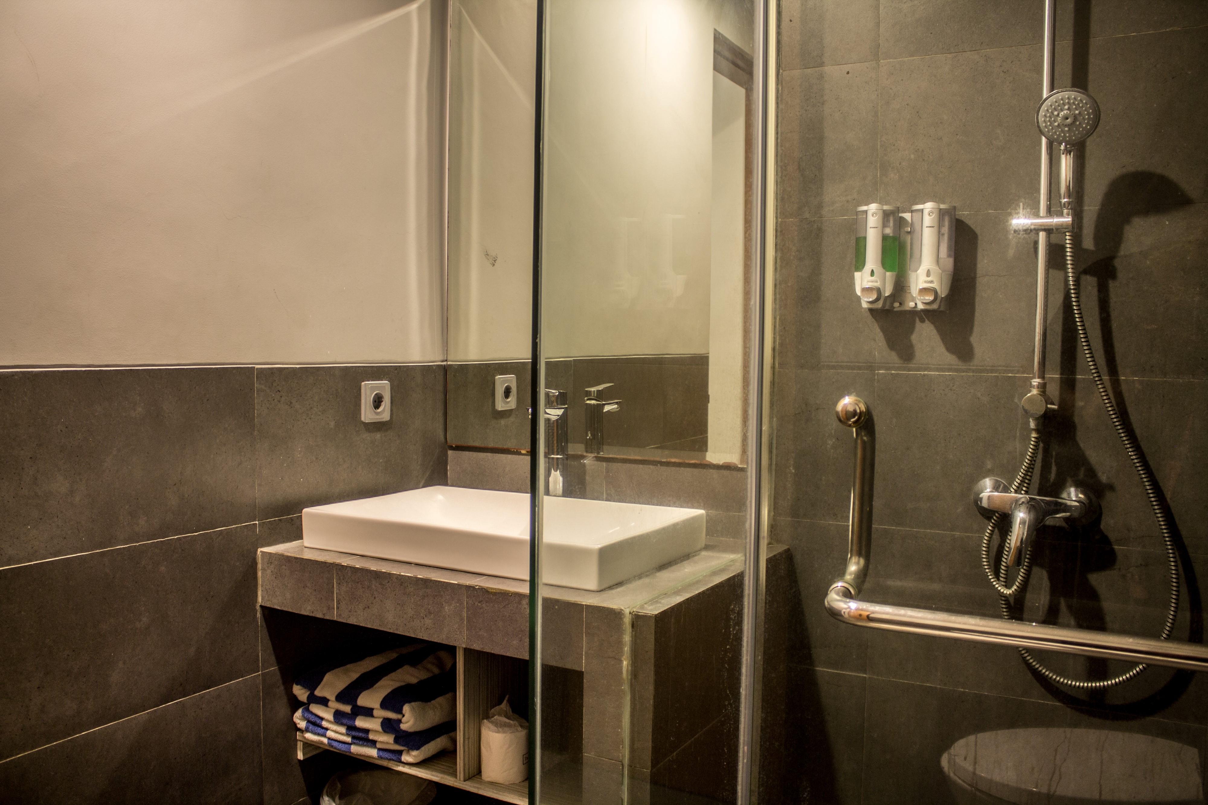 Transera Kamini Legian Hotel Eksteriør bilde