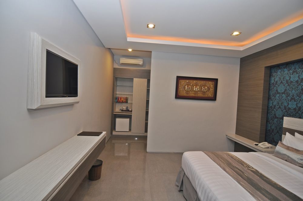 Transera Kamini Legian Hotel Eksteriør bilde