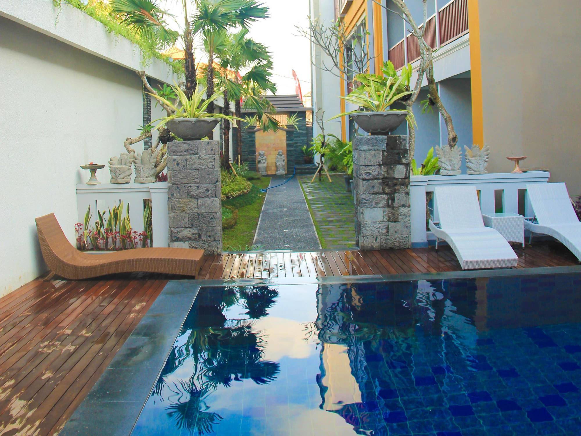 Transera Kamini Legian Hotel Eksteriør bilde