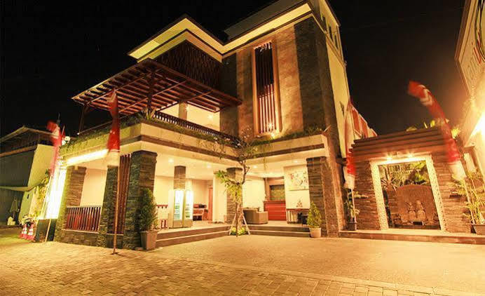 Transera Kamini Legian Hotel Eksteriør bilde